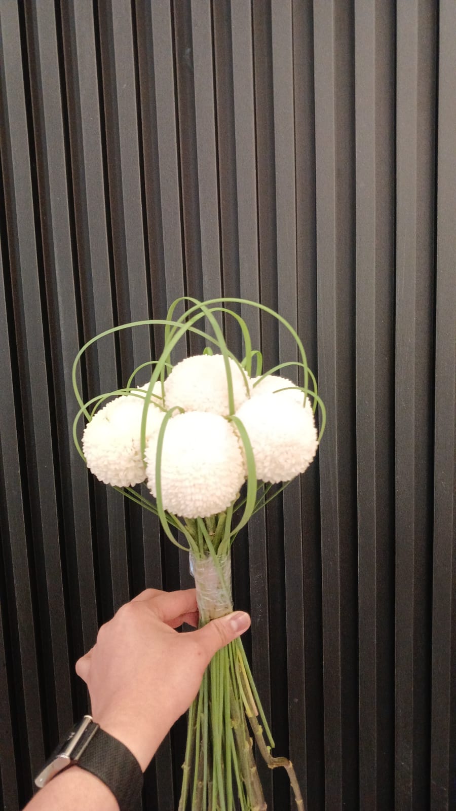 Lily Flowers Dubai