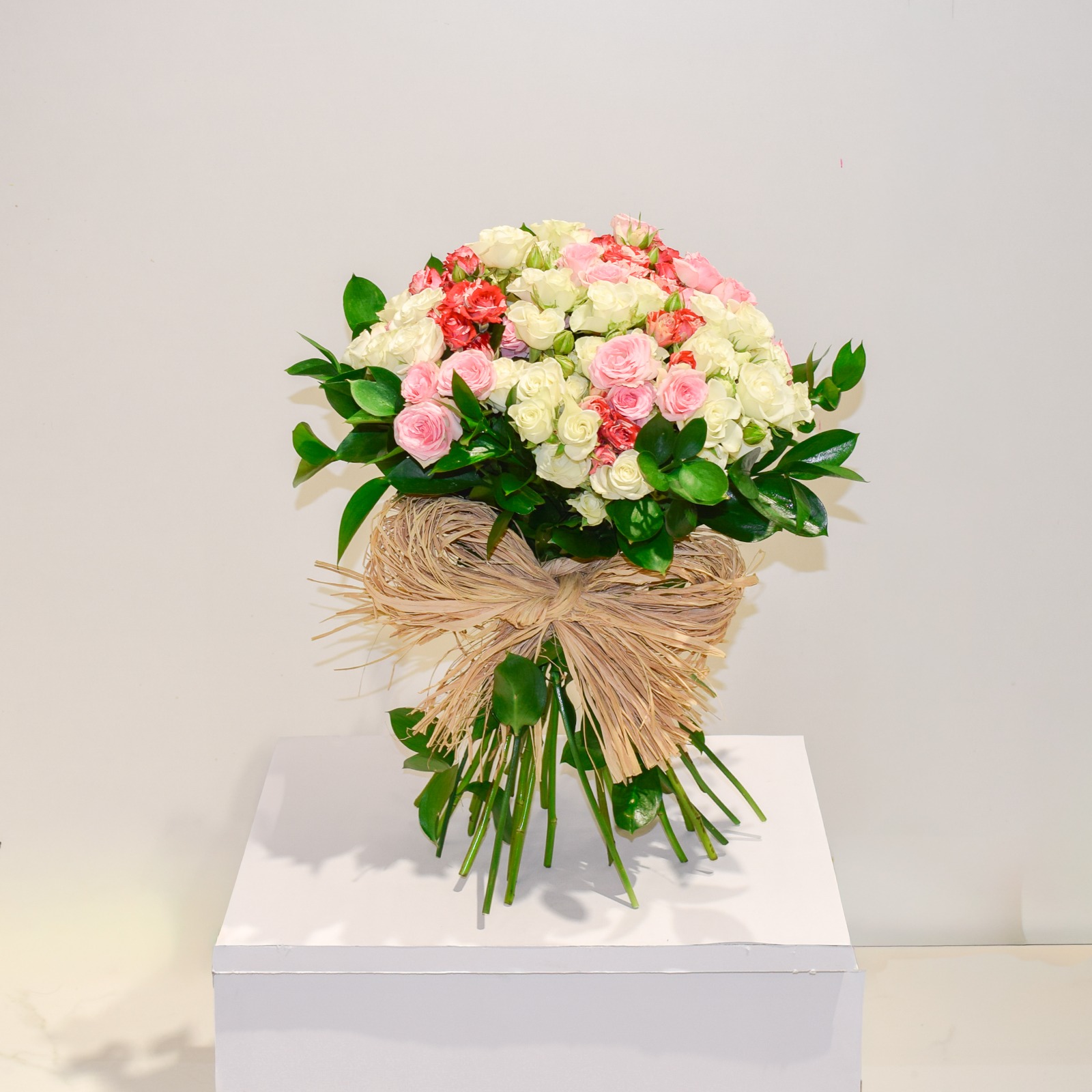 How to Keep Cut Flowers Fresh: Step-by-Step Beginner Guide