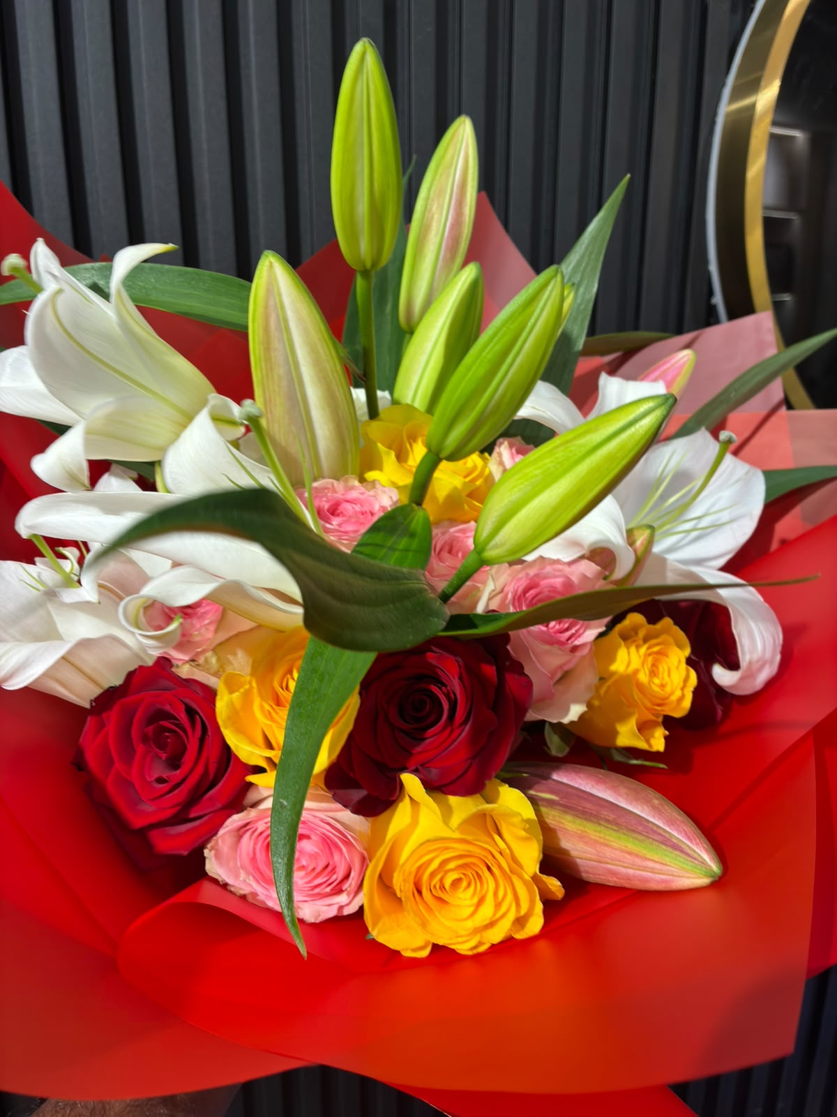 Mixed Roses Lilies Bouquet Dubai